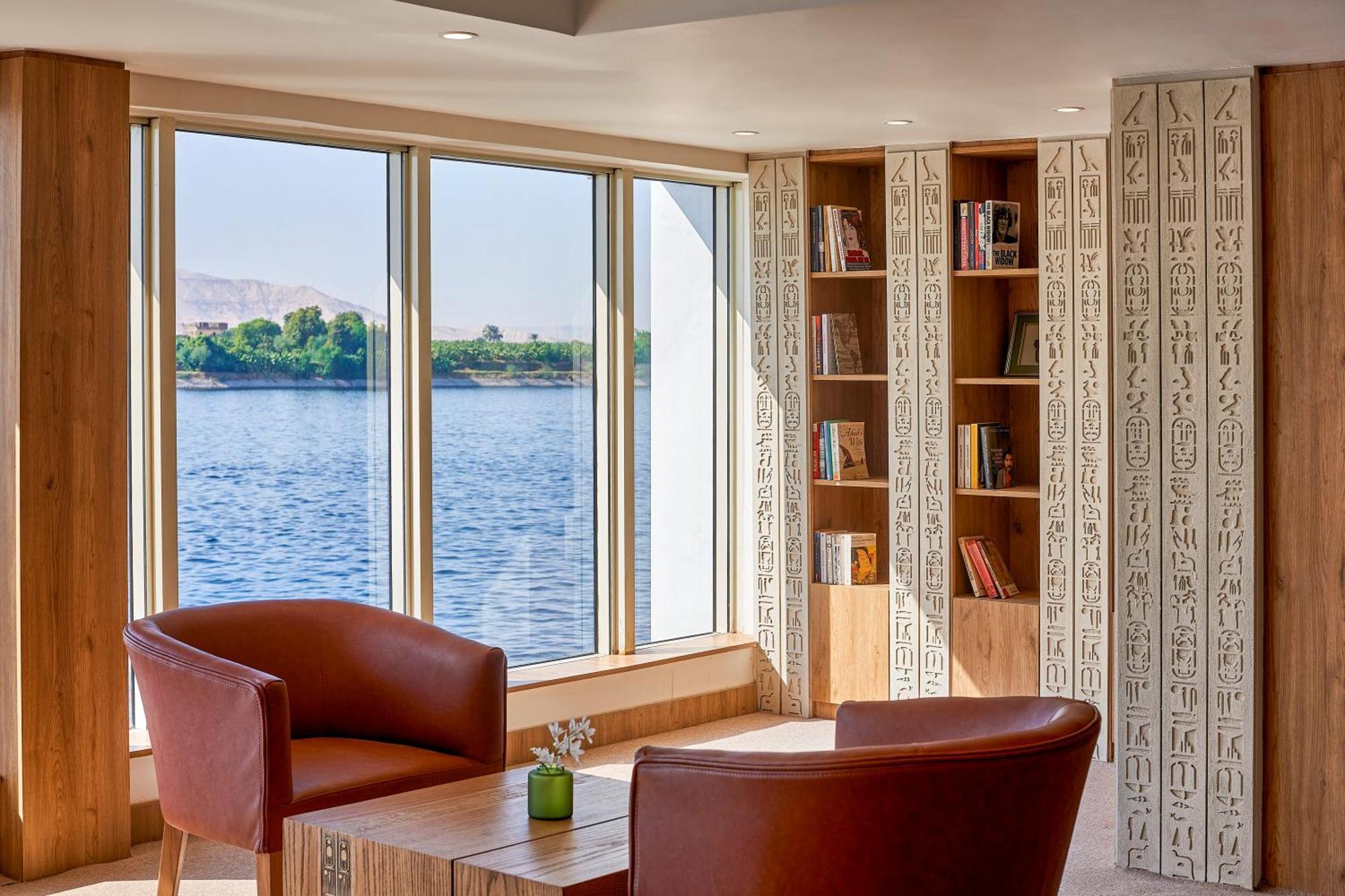Mövenpick Royal Louts Monday Four Nights Luxor Friday Three nights Aswan Hotell Exteriör bild